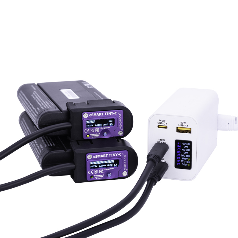 2x eSMART Tiny-C + chargeur